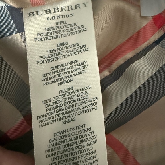 Burberry Women's Black Puffer Coat - Picture 8 of 15